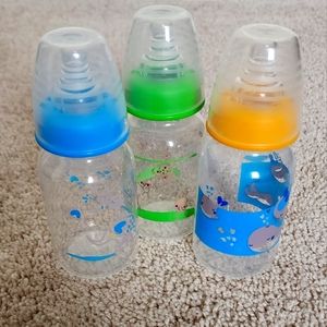 (3) 5oz Baby bottles